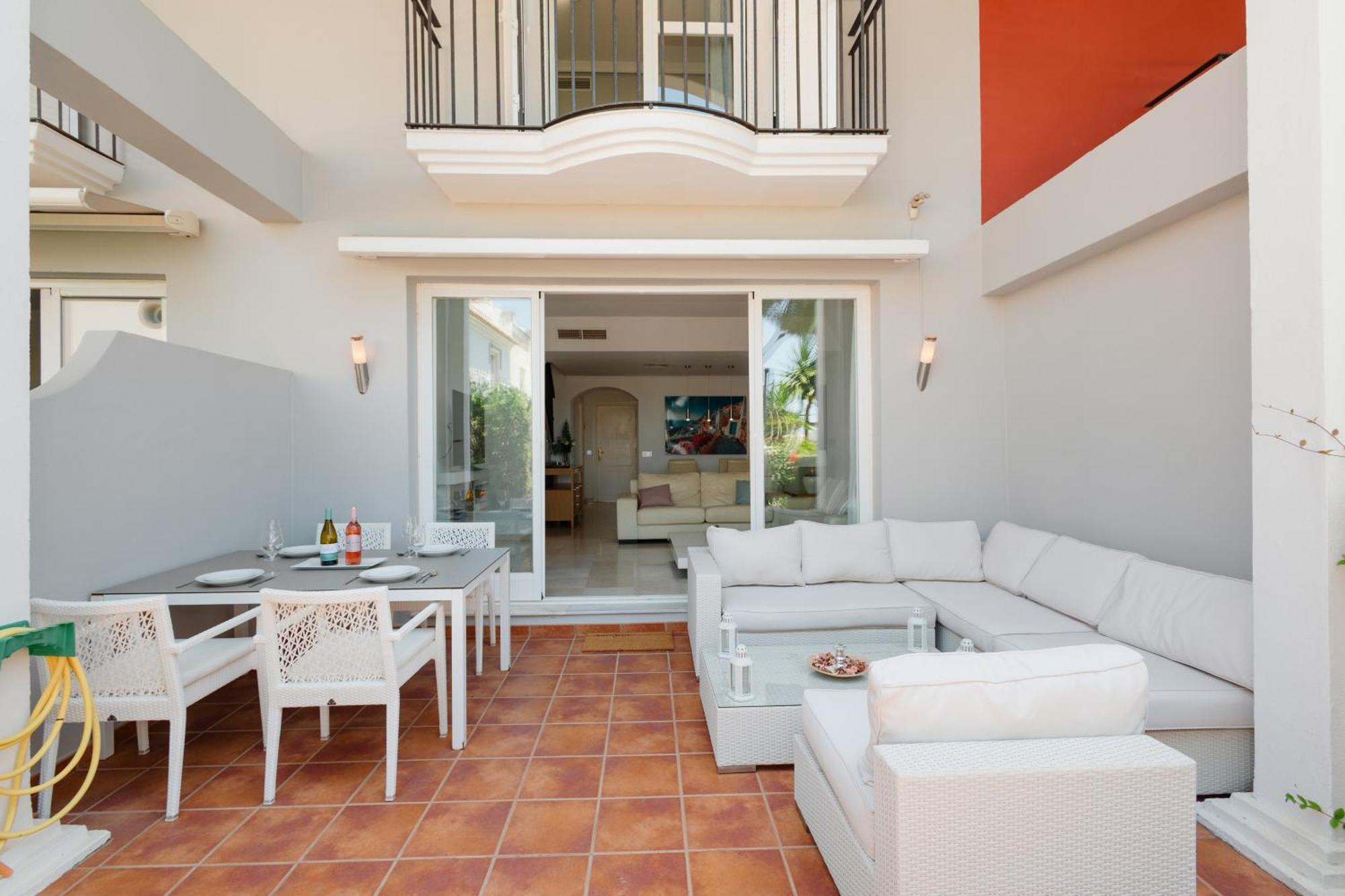 Holiday home House With Sea And Mountain Views On The Beach, Bahia De *